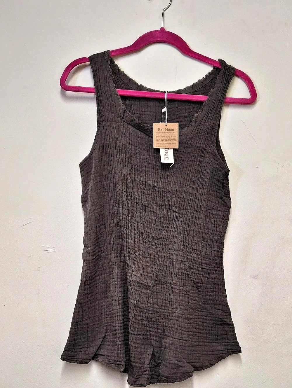 Kai Moon Sleeveless Tank Top Size M